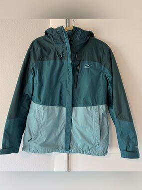 L.L. Bean Colorblock Fleece and Rain Shell 3-in-1 Jacket - Teal Women’s Medium